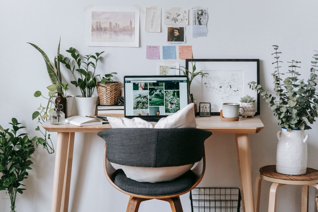 Best folding desks for a home office