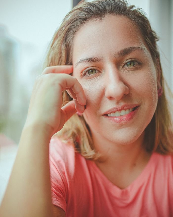 Nora Hartley, founder and editor of UnfoldDesk