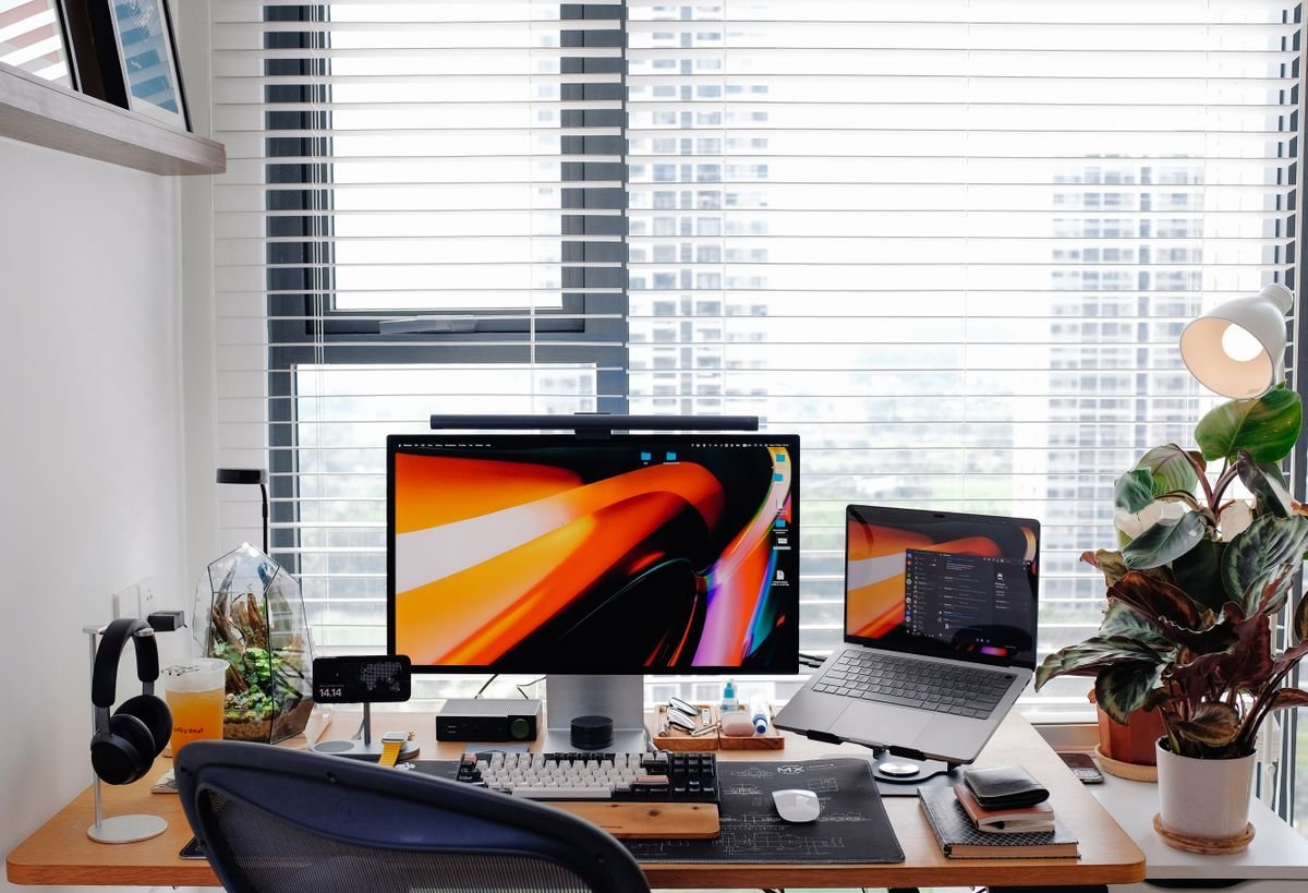 Best wall-mounted desks for small spaces