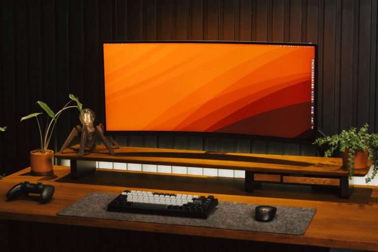 Best Tablets for Small Space Work (2026)